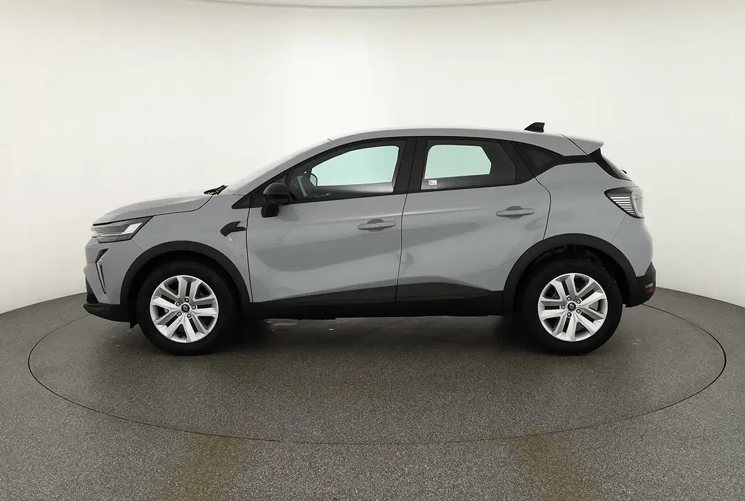 Renault Captur - Thumbnail 1