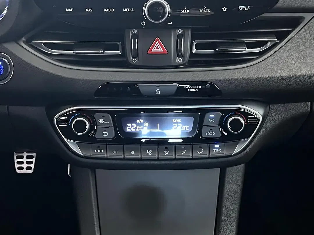 Hyundai i30 - Thumbnail 12