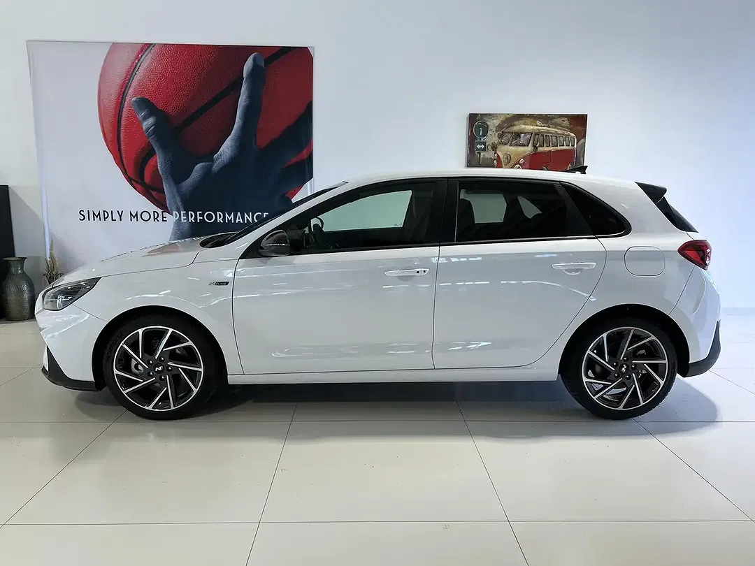 Hyundai i30 - Thumbnail 2
