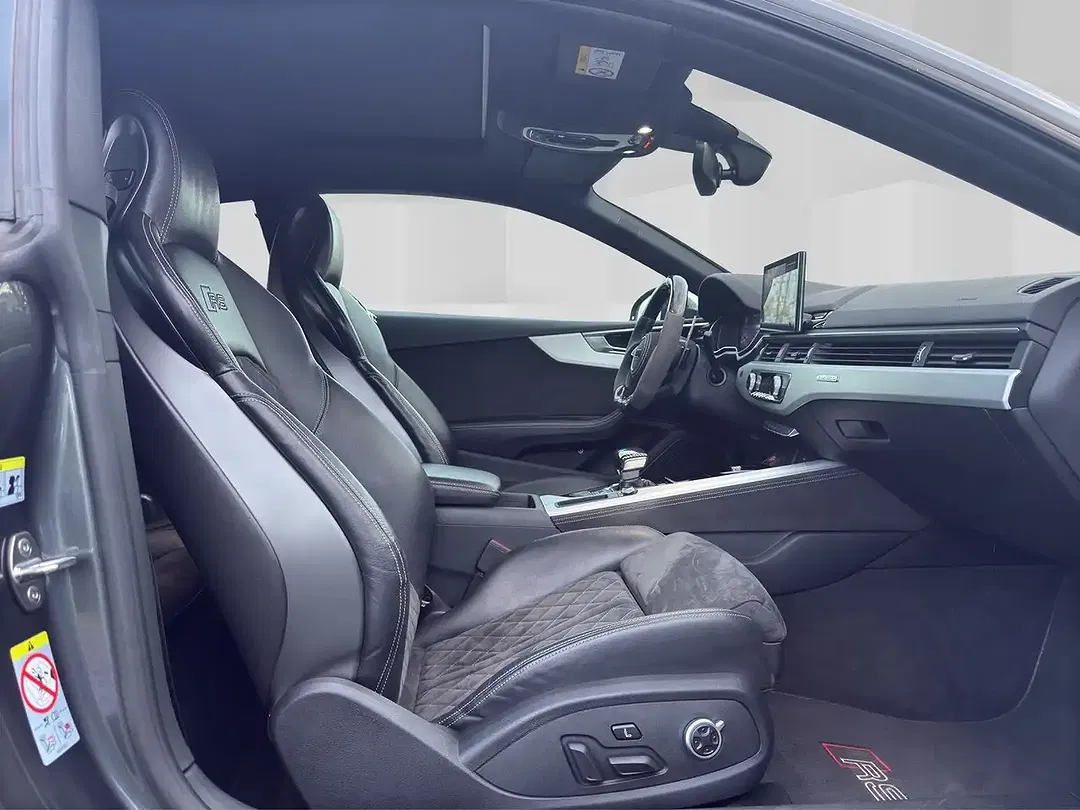 Audi RS5 - Thumbnail 14