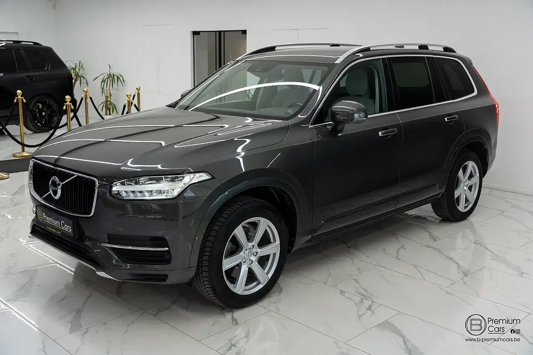 Volvo XC90 - Thumbnail 3