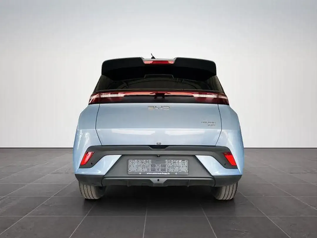 BYD Dolphin - Thumbnail 4