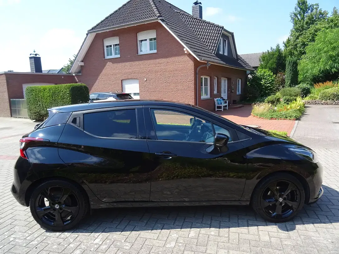 Nissan Micra - Thumbnail 7