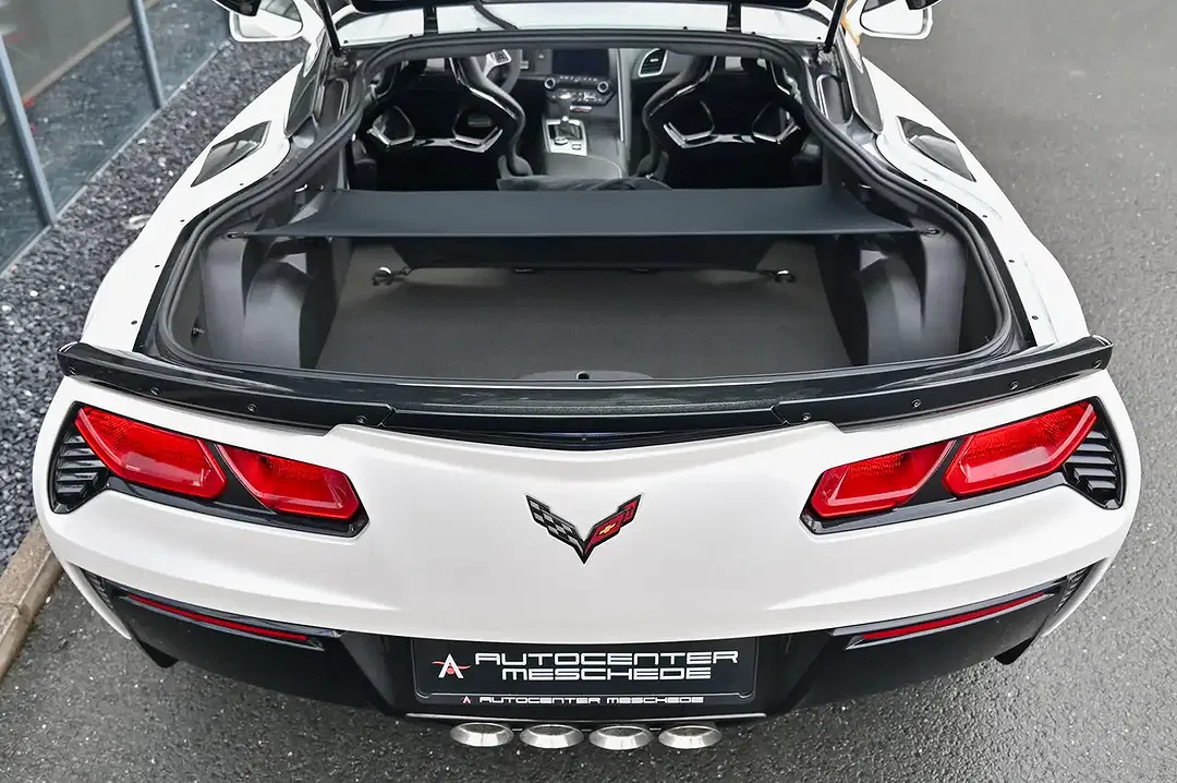 Corvette C7 - Thumbnail 11