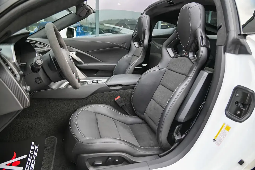 Corvette C7 - Thumbnail 14