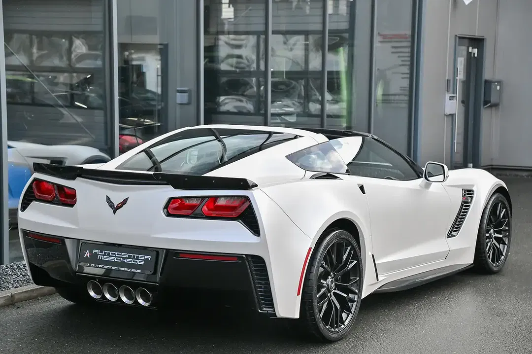 Corvette C7 - Thumbnail 4