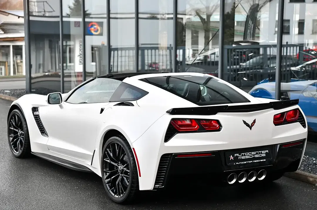Corvette C7 - Thumbnail 5