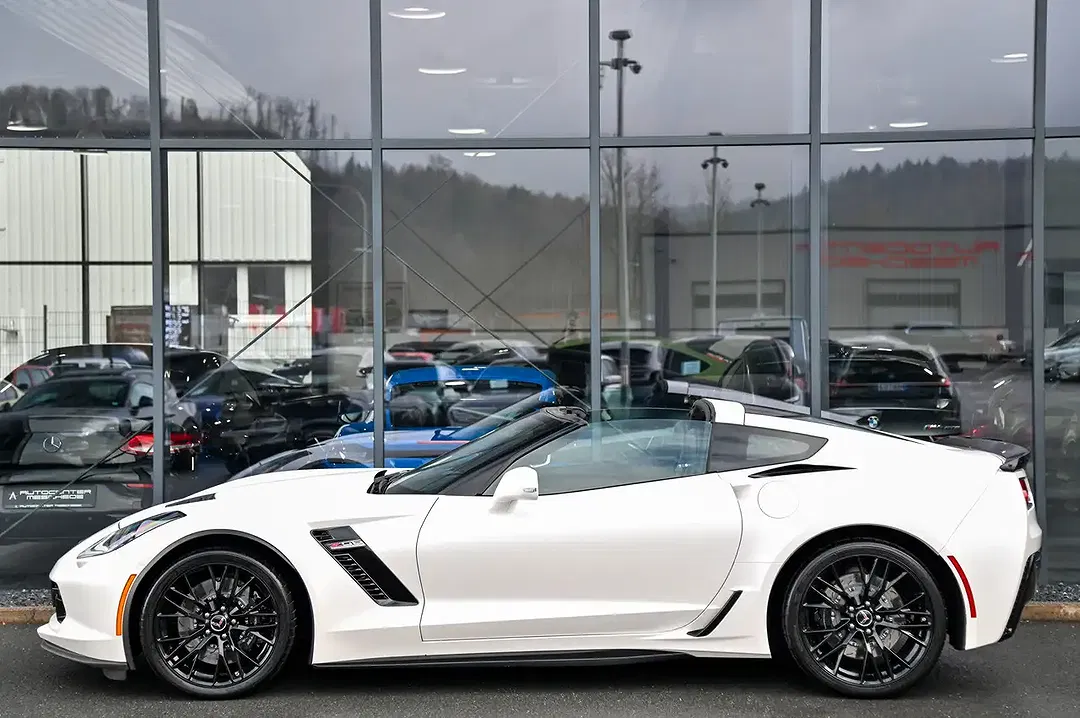 Corvette C7 - Thumbnail 6