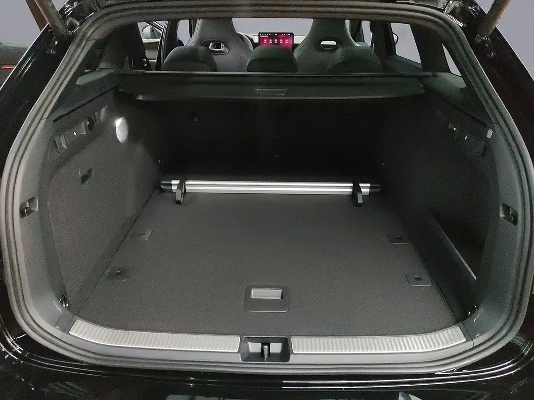 Skoda Superb - Thumbnail 10