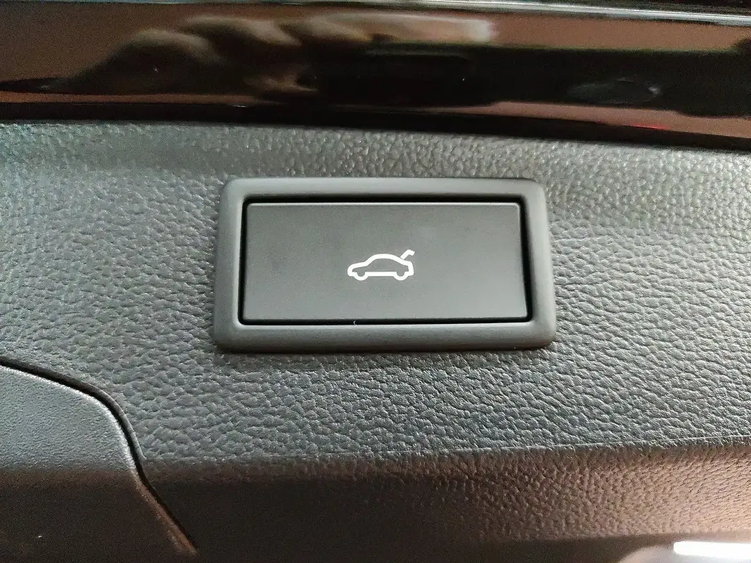 Skoda Superb - Thumbnail 12