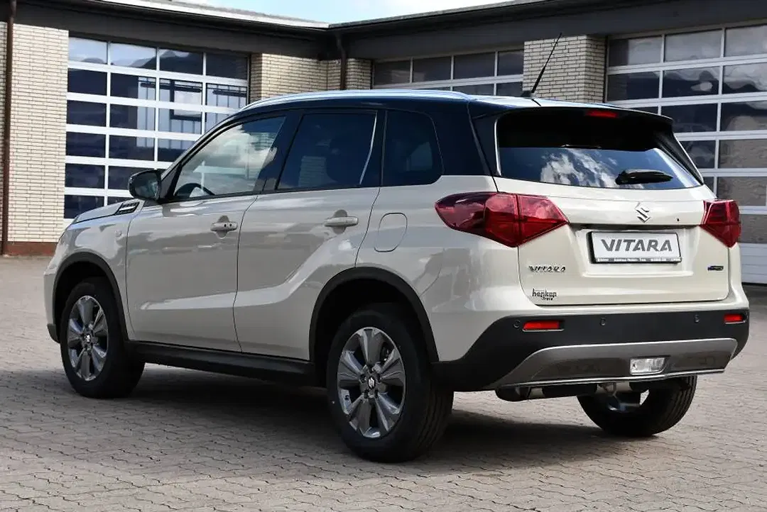 Suzuki Vitara - Thumbnail 4