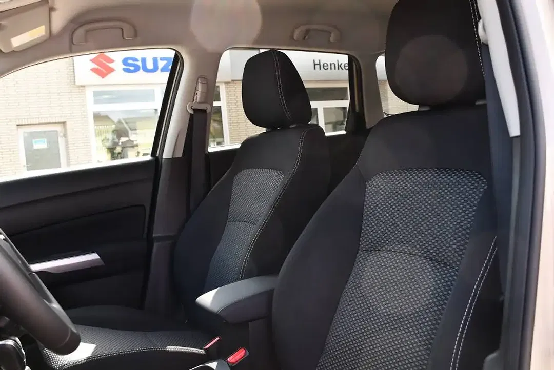 Suzuki Vitara - Thumbnail 7