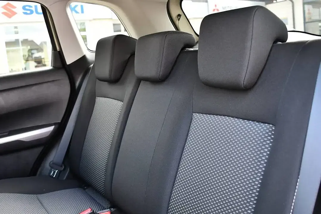 Suzuki Vitara - Thumbnail 8