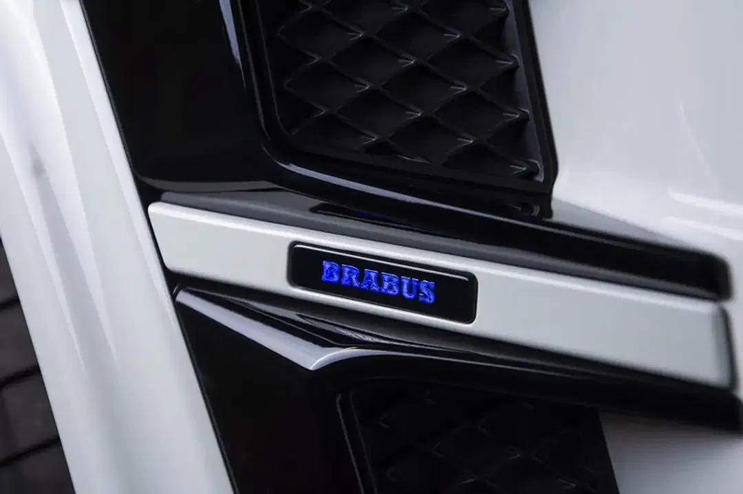 Mercedes-Benz G 63 AMG - Thumbnail 13