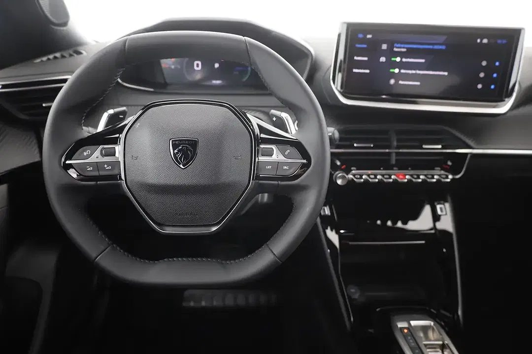 Peugeot 2008 - Thumbnail 9