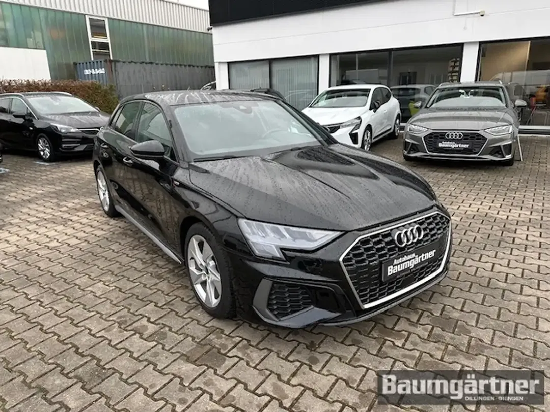 Audi A3 - Thumbnail 2