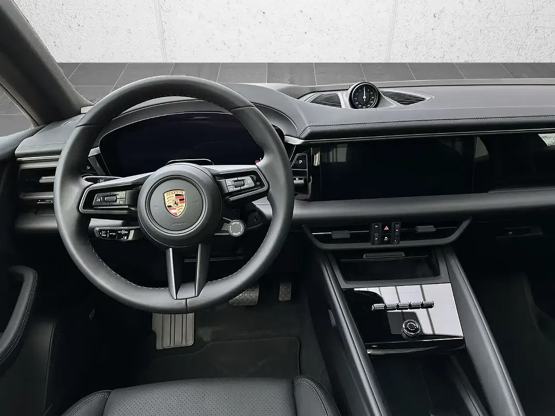 Porsche Macan - Thumbnail 9