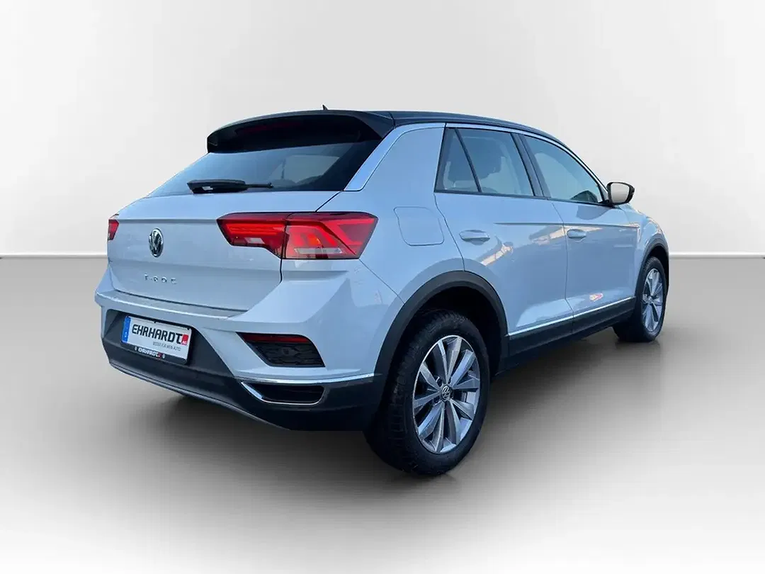 Volkswagen T-Roc - Thumbnail 4
