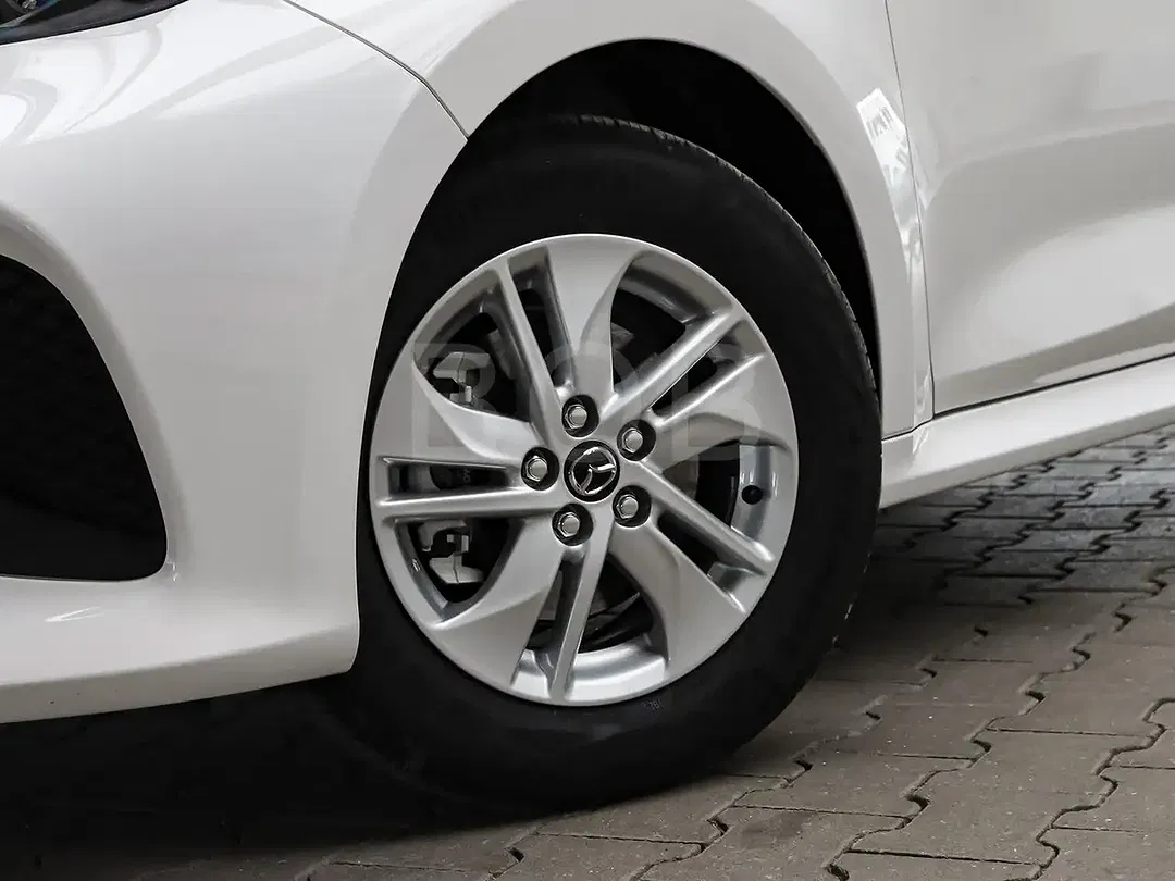 Mazda 2 - Thumbnail 10