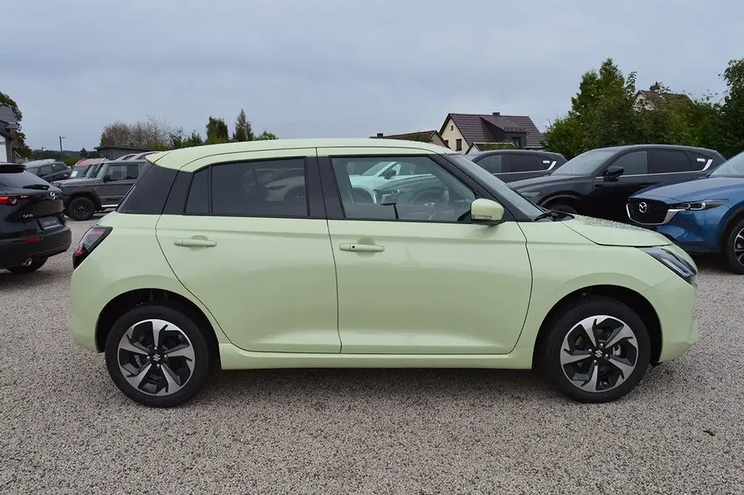 Suzuki Swift - Thumbnail 6
