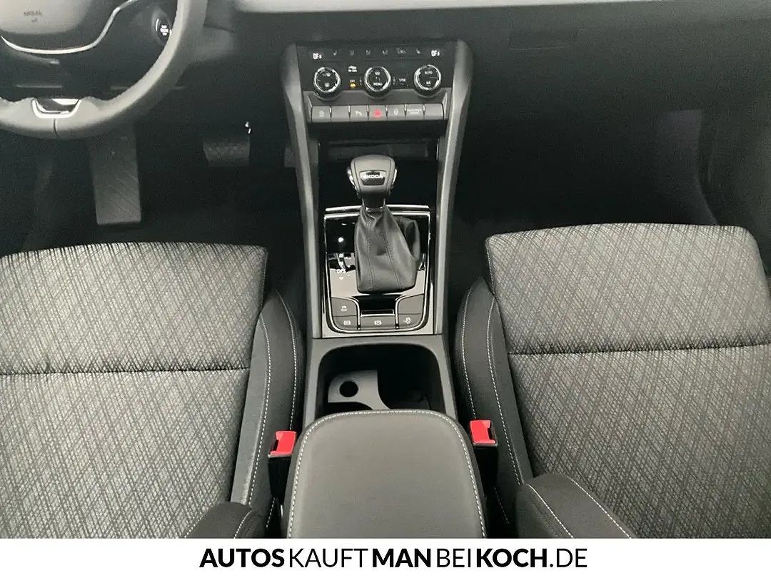 Skoda Karoq - Thumbnail 9