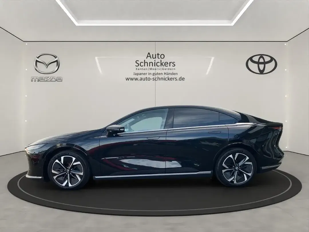 Mazda 6 - Thumbnail 2
