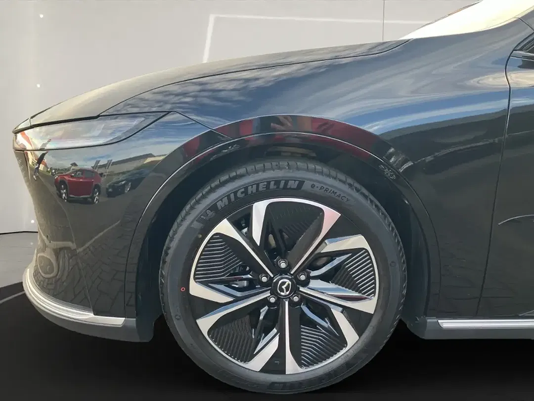 Mazda 6 - Thumbnail 8