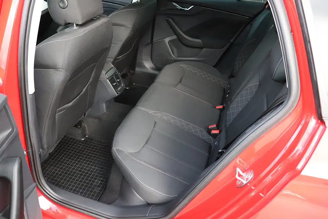 Skoda Scala - Thumbnail 11