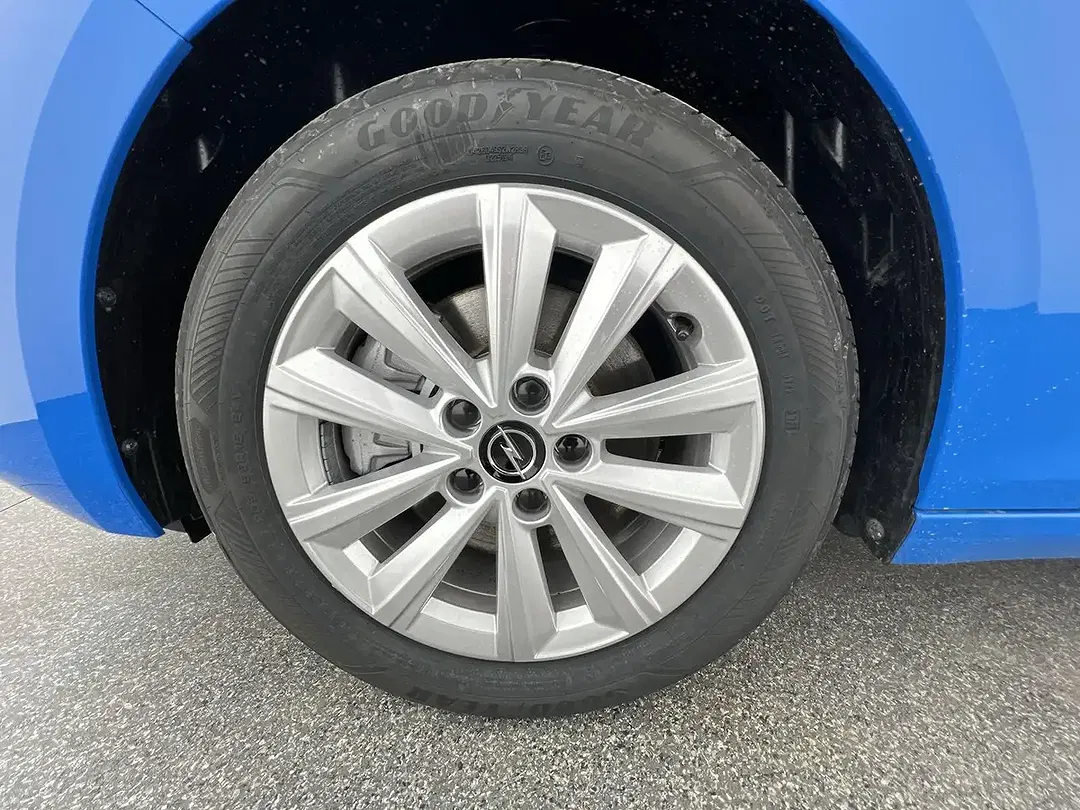 Opel Astra - Thumbnail 6
