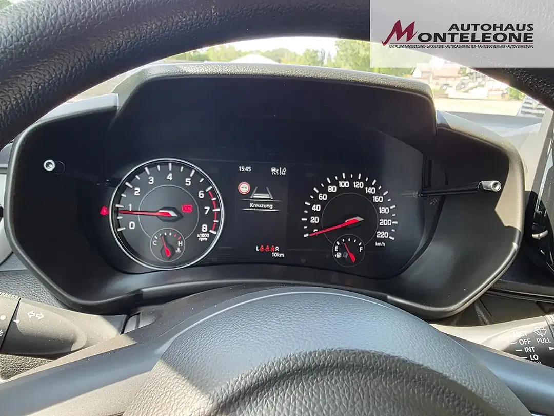 Suzuki Swift - Thumbnail 14