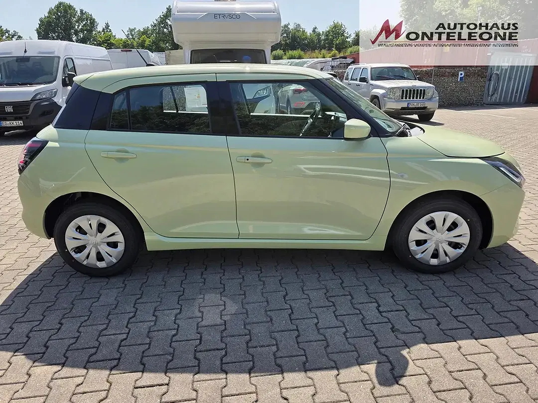 Suzuki Swift - Thumbnail 2
