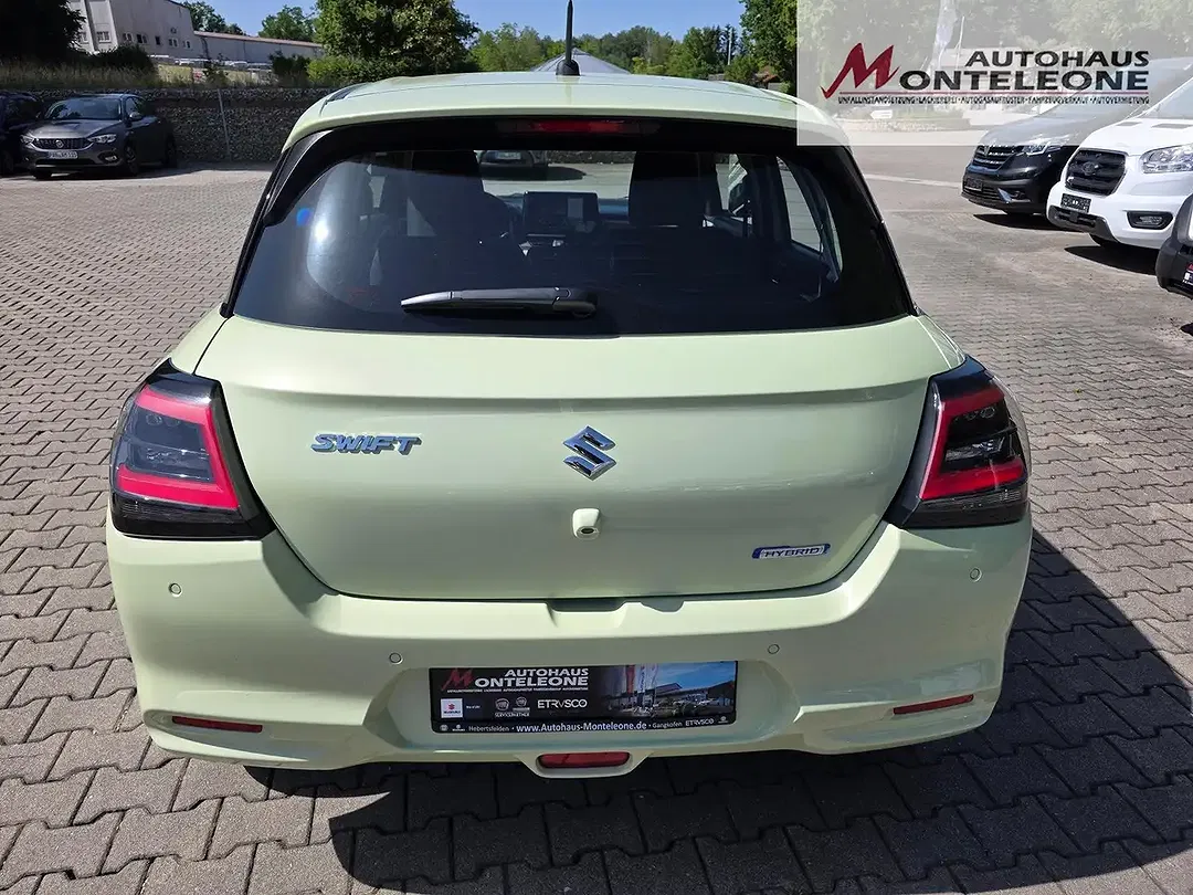 Suzuki Swift - Thumbnail 4