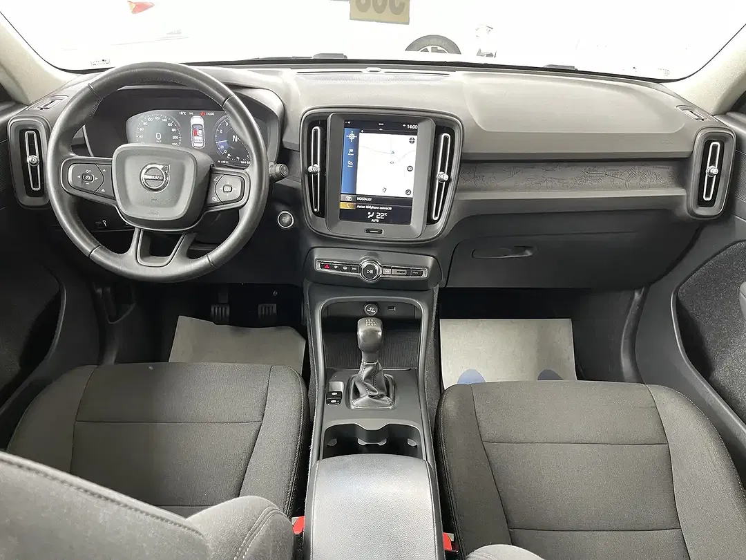 Volvo XC40 - Thumbnail 10