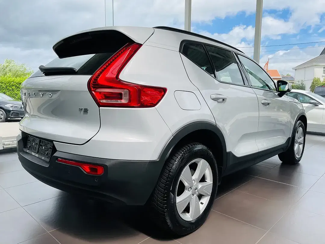 Volvo XC40 - Thumbnail 5