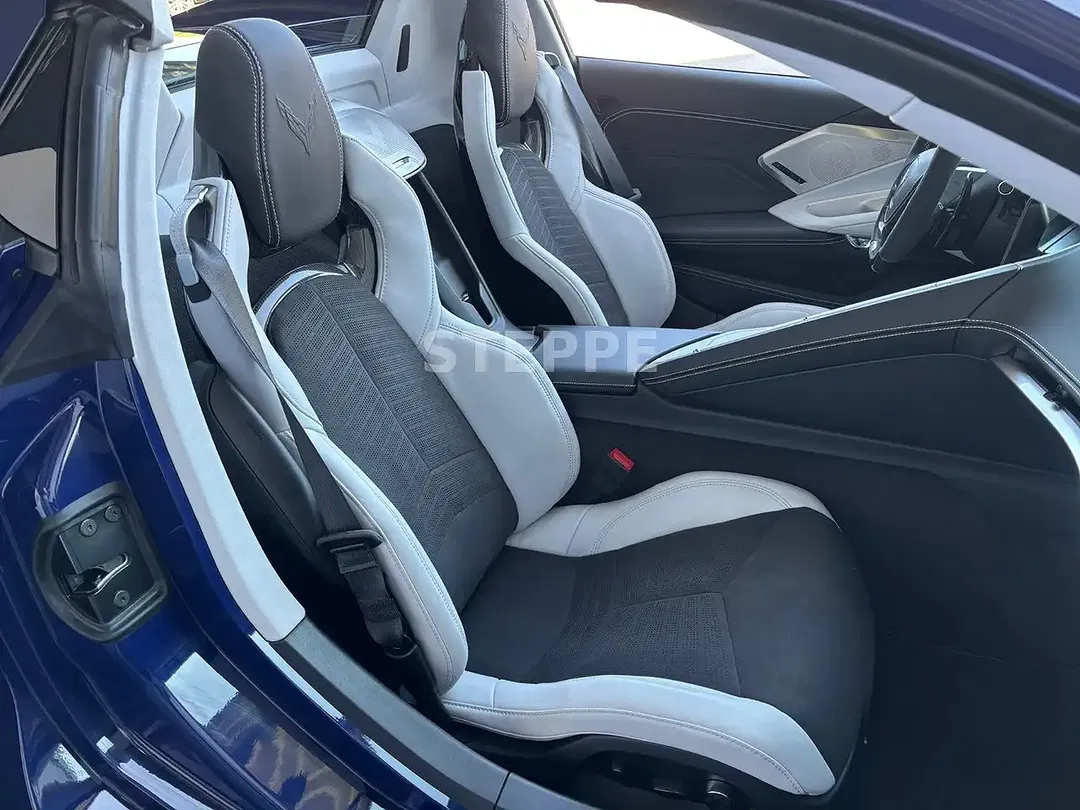 Corvette C8 - Thumbnail 12