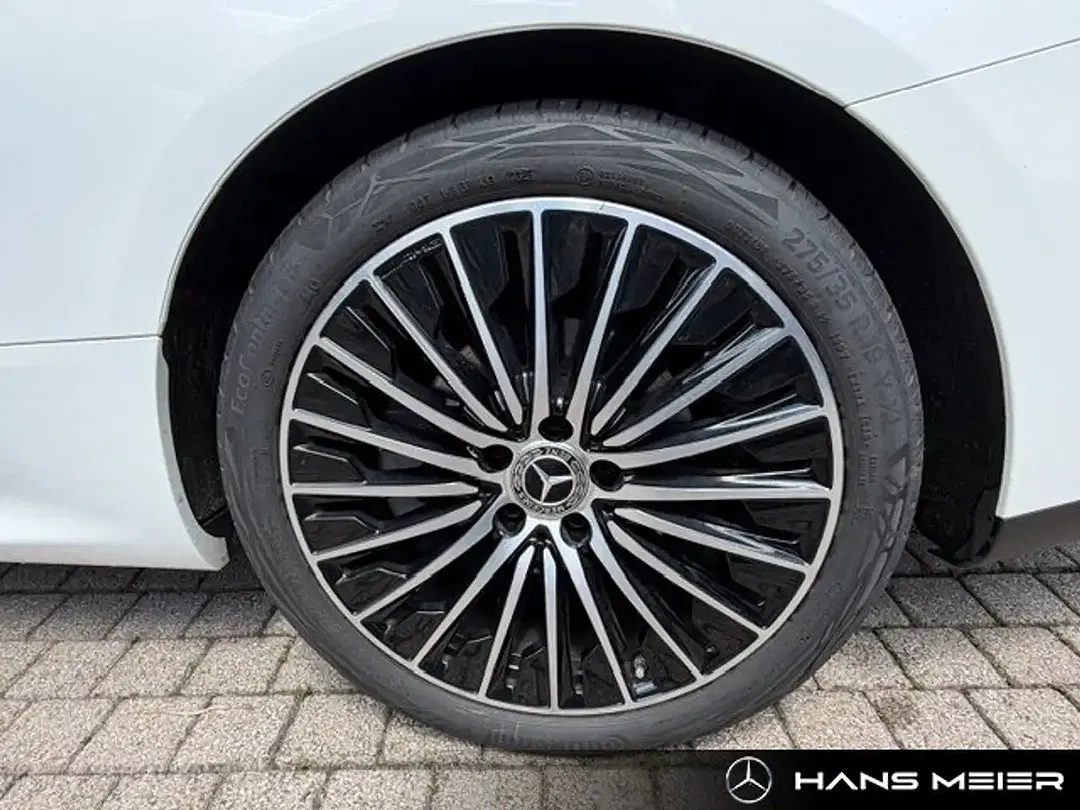 Mercedes-Benz CLE 200 - Thumbnail 7
