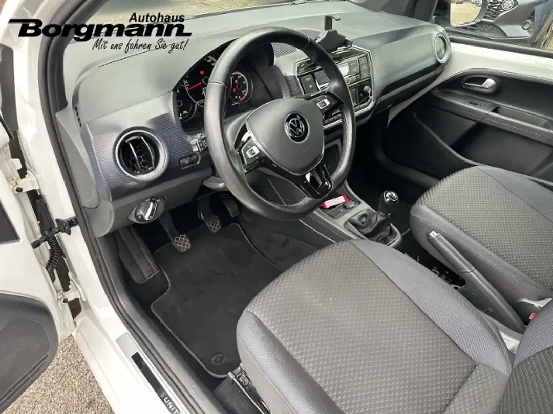Volkswagen up! - Thumbnail 10