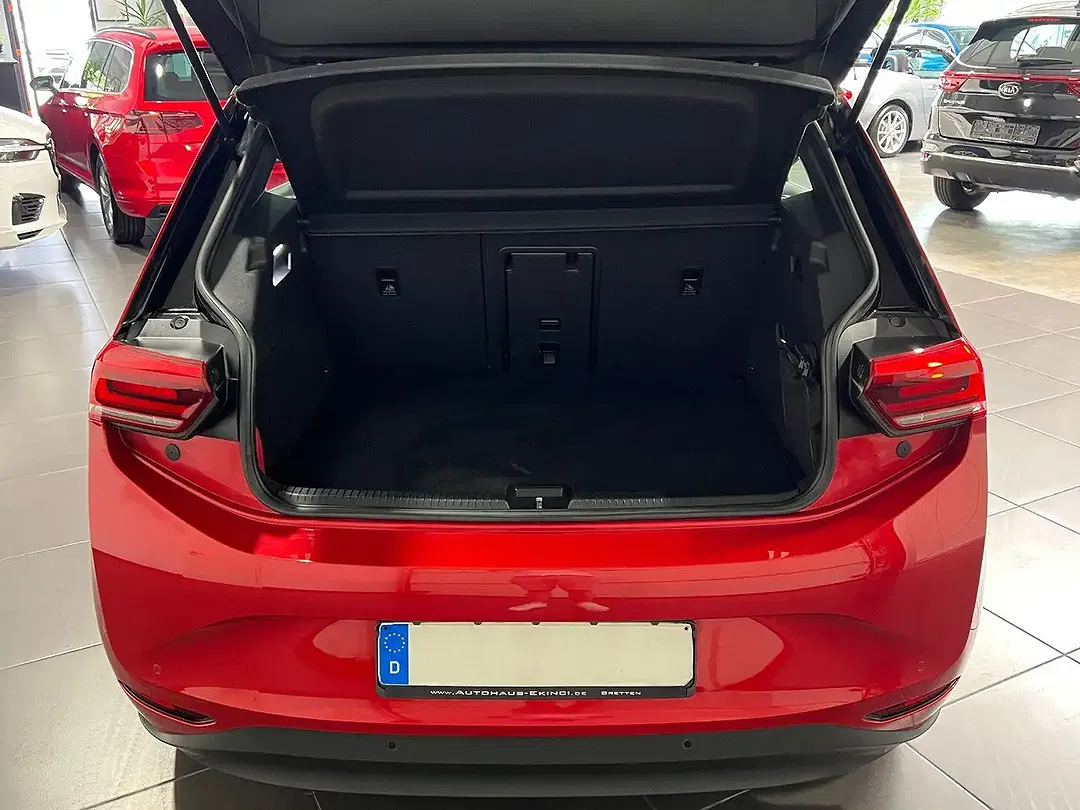Volkswagen ID.3 - Thumbnail 9