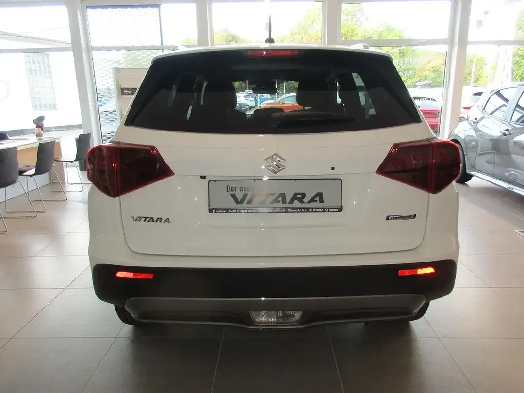 Suzuki Vitara - Thumbnail 5