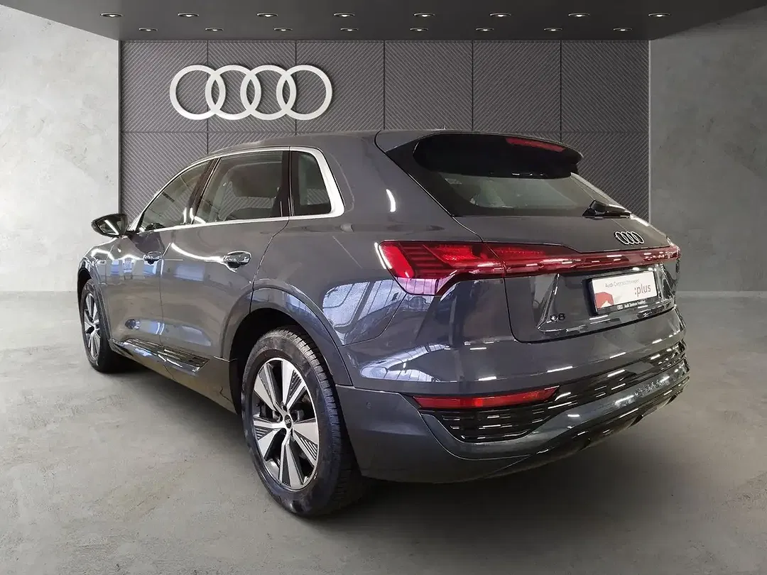Audi Q8 e-tron - Thumbnail 5