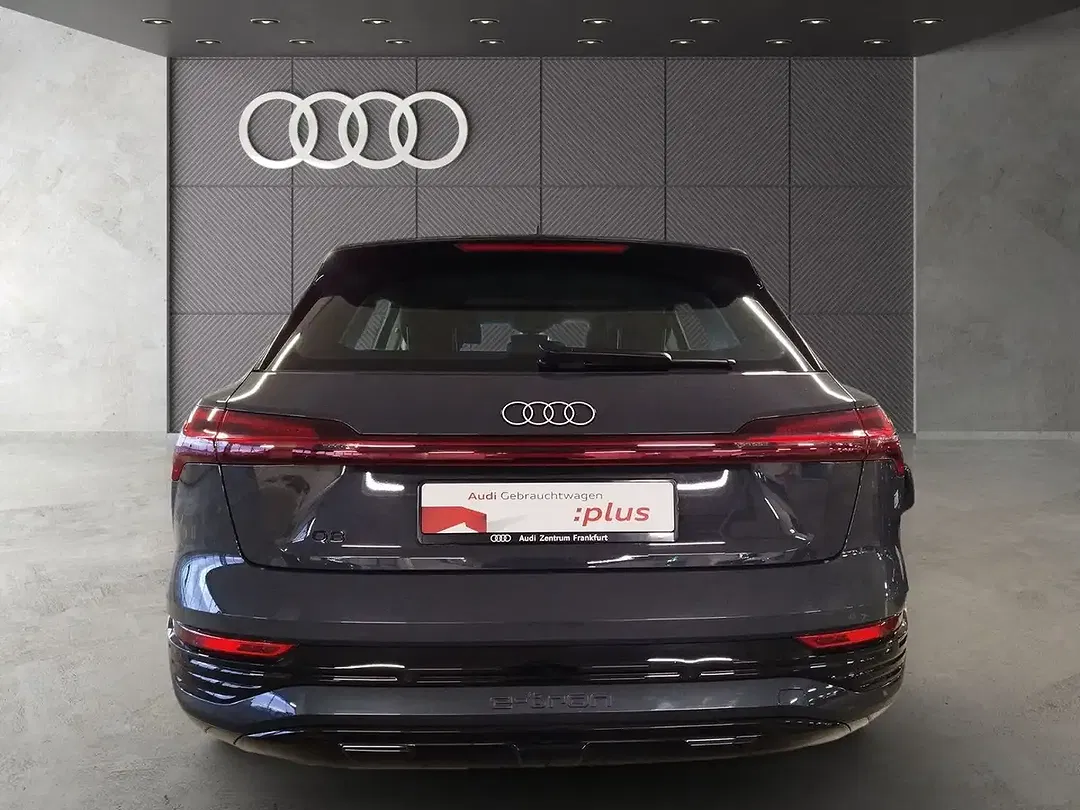 Audi Q8 e-tron - Thumbnail 6