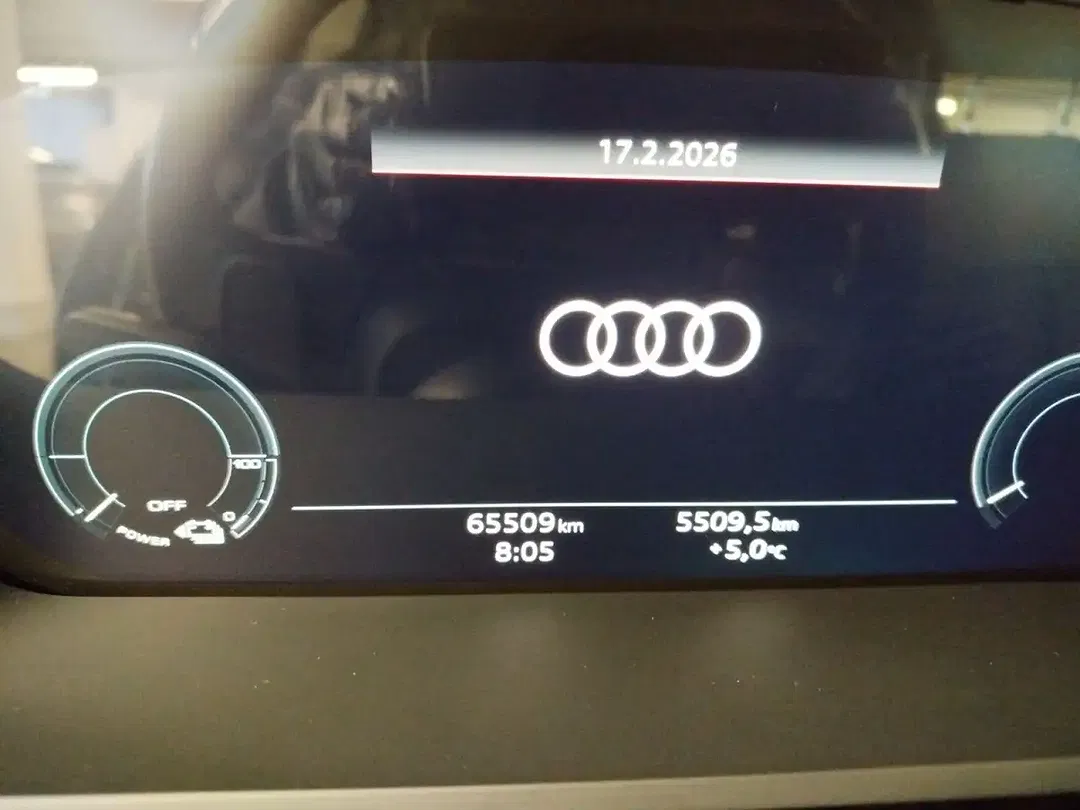 Audi Q8 e-tron - Thumbnail 9