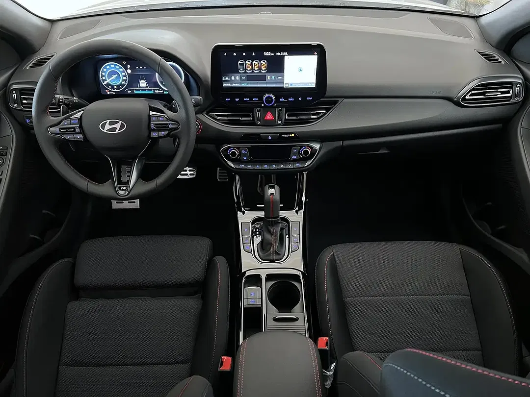 Hyundai i30 - Thumbnail 10