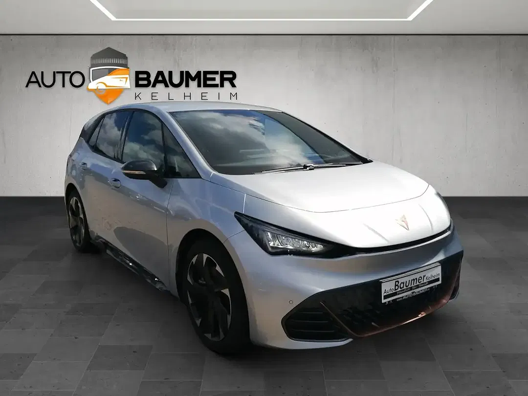 CUPRA Born - Thumbnail 3