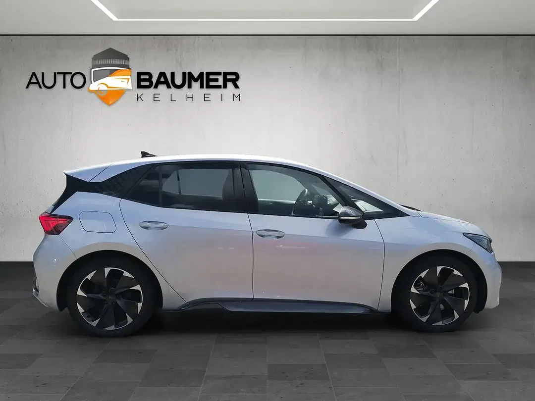CUPRA Born - Thumbnail 4