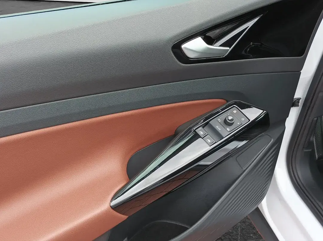 Volkswagen ID.5 - Thumbnail 6