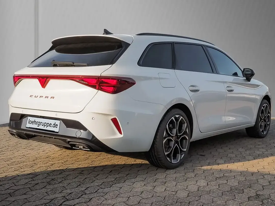 CUPRA Leon - Thumbnail 5