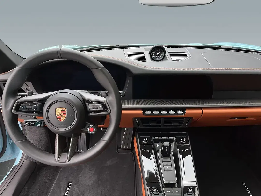 Porsche 992 - Thumbnail 9