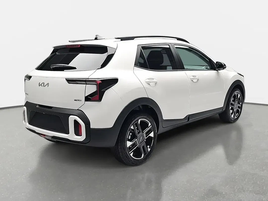 Kia Stonic - Thumbnail 3