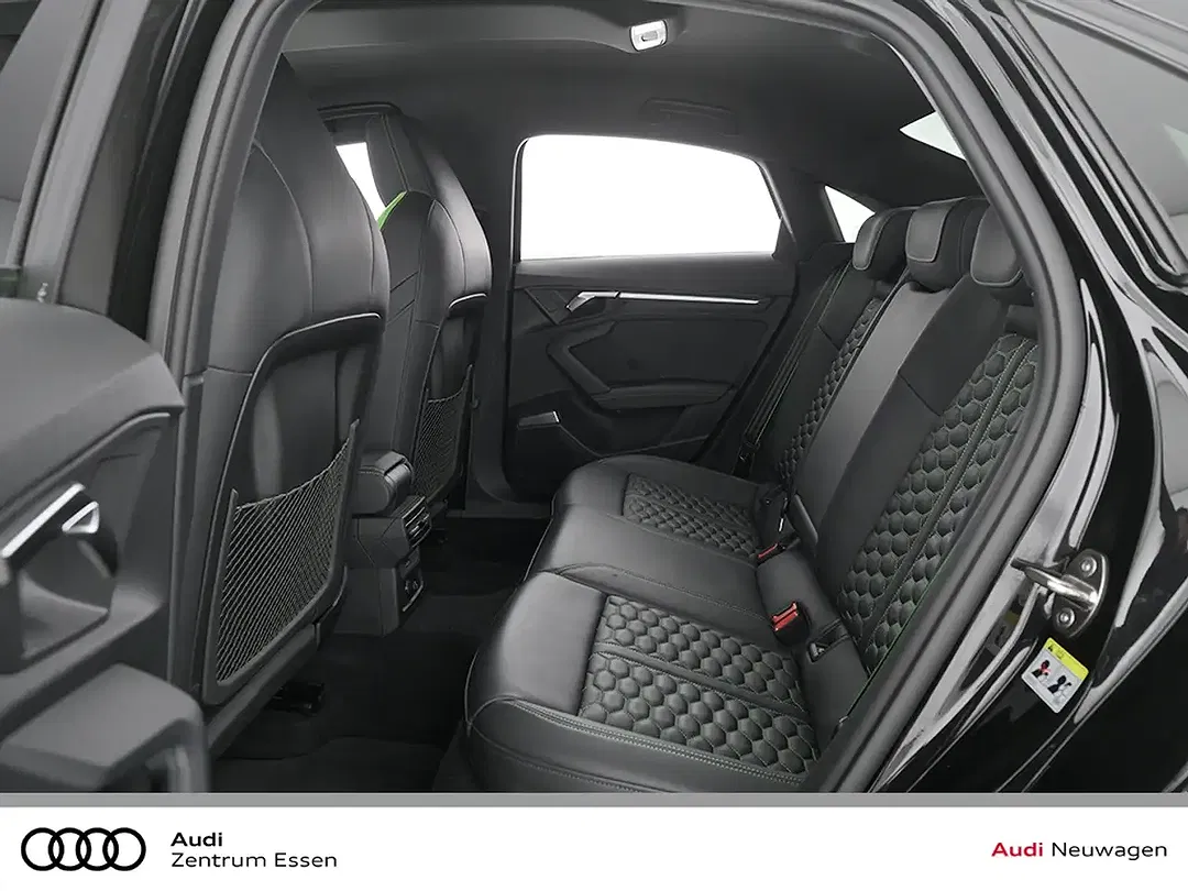Audi RS3 - Thumbnail 12